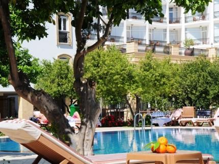 Hotel Pia Bella