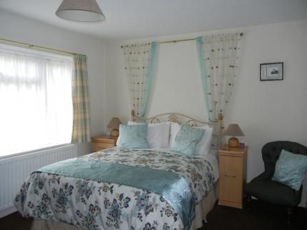 Lindisfarne Guest House Bath