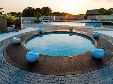 Outdoor Pictures 24