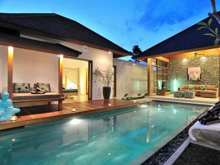 Outdoor Pictures 24