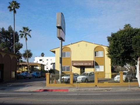 Hollywood City Inn