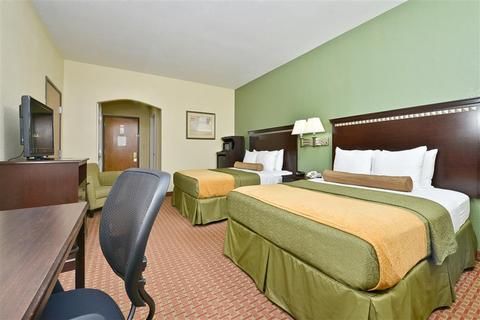 Best Western Plus North Houston Inn & Suites