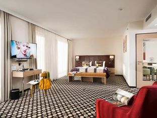 Hotel Image 1