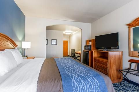 Comfort Inn & Suites Pauls Valley - City Lake