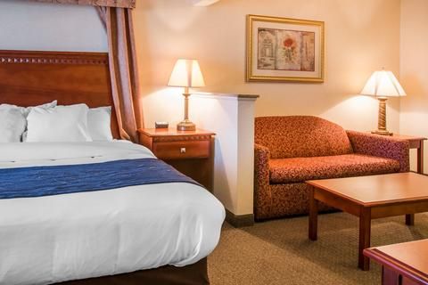 Comfort Suites Findlay I-75