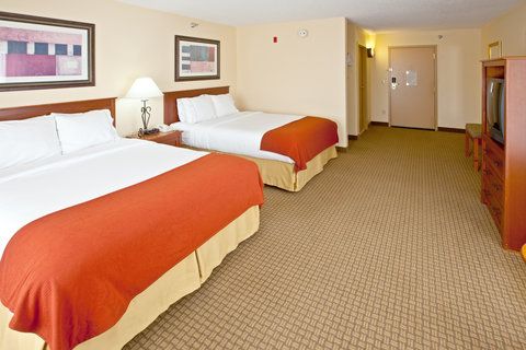 Holiday Inn Express Hotel & Suites Greenville, an IHG Hotel