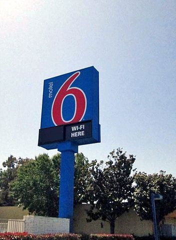 Motel 6-Santa Clara, CA