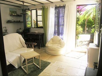 Uma Casa a Beira Sol
