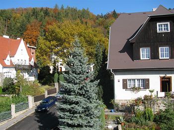Outdoor Pictures 23