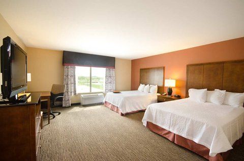 Hampton Inn & Suites Wichita-Northeast
