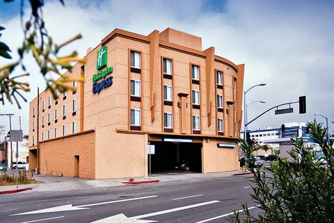 Holiday Inn Express West Los Angeles, an IHG Hotel