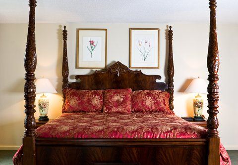 Meadowbrook Inn