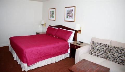Red Carpet Inn & Suites Culpeper