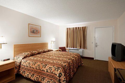 Americas Best Value Inn & Suites Siloam Springs
