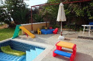 Karavados Beach Hotel
