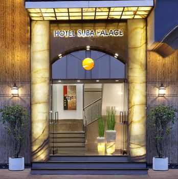 Hotel Suba Palace
