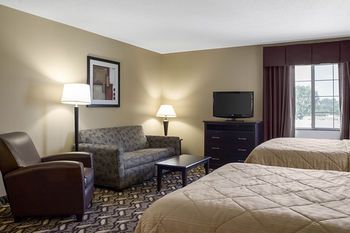 MainStay Suites Bismarck