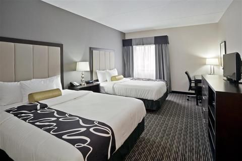 La Quinta by Wyndham Detroit Metro Airport
