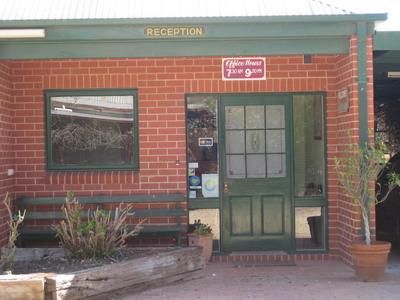 Wentworth Central Motor Inn