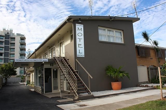 Golden Shores Airport Motel