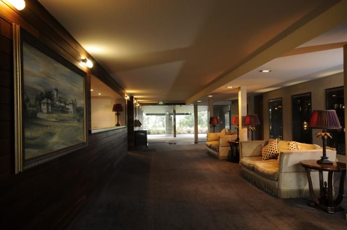PENINSULA KINGSWOOD COUNTRY CLUB