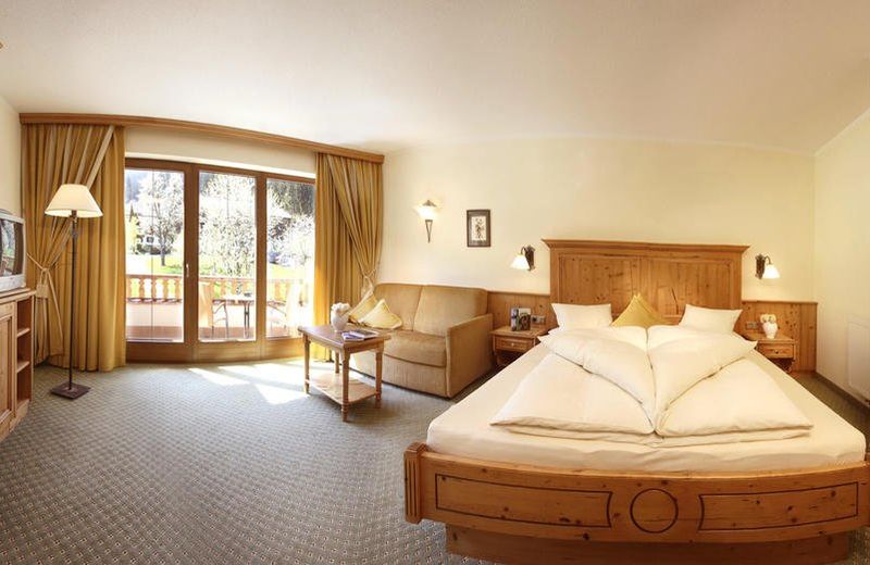 ASTER Boutique Hotel & Chalets