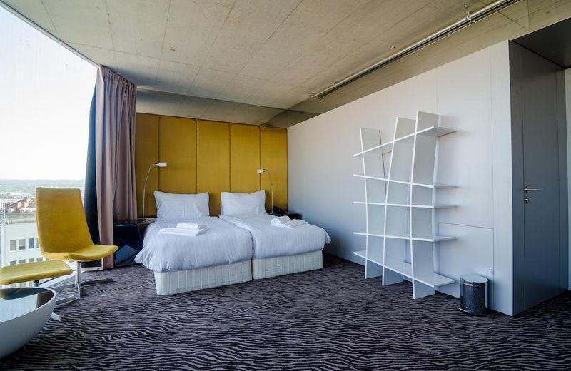 Sono Hotel