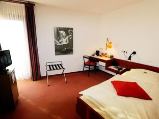 Hotel Image 1