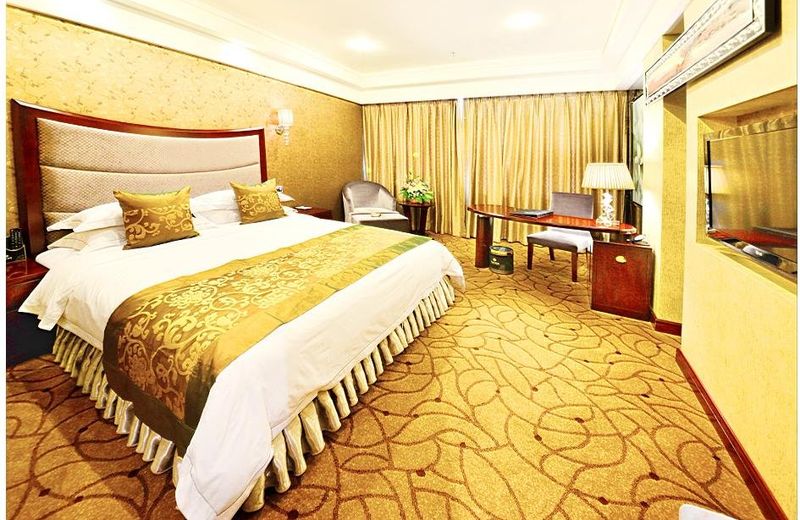 Celebrity Hotel