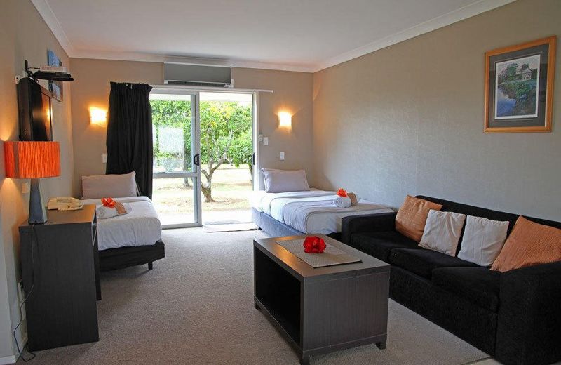ORCHARD MOTEL