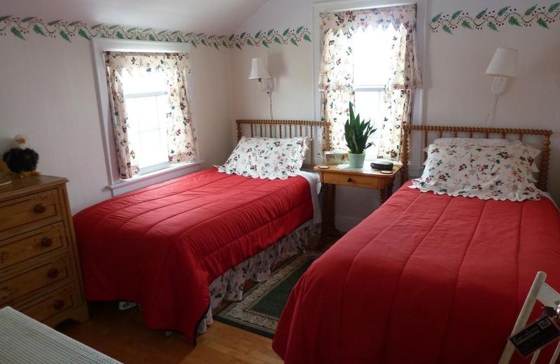 EAGLES LANDING B & B