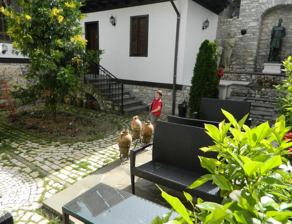 Outdoor Pictures 22