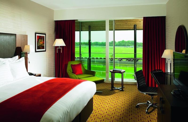 Lingfield Park Marriott Hotel & Country Club