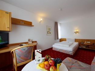 Hotel Image 1