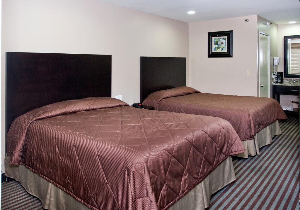 Motel 6 Monterey Park