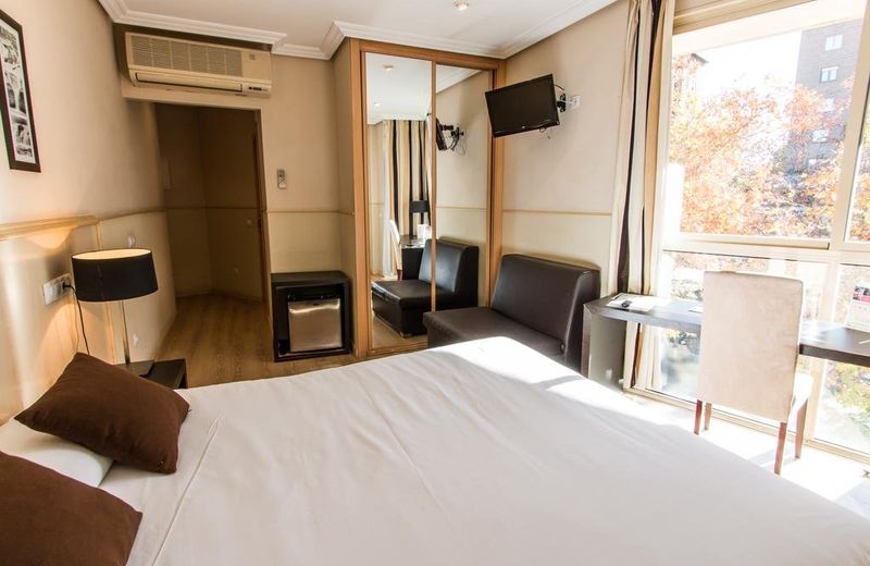 Hotel Suites Feria de Madrid