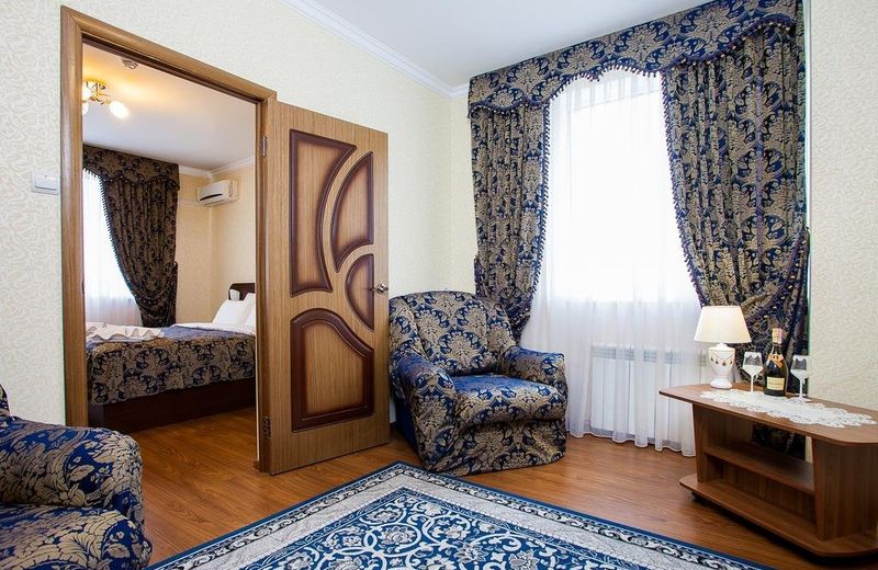 Grand Leonardo Hotel