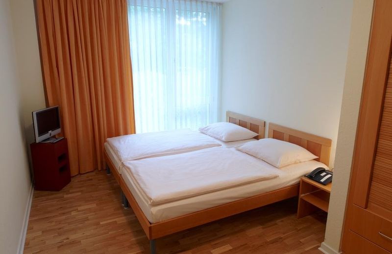 COMMUNDO TAGUNGSHOTEL NEUSS