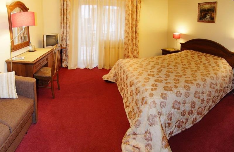 Golden Orchid Hotel