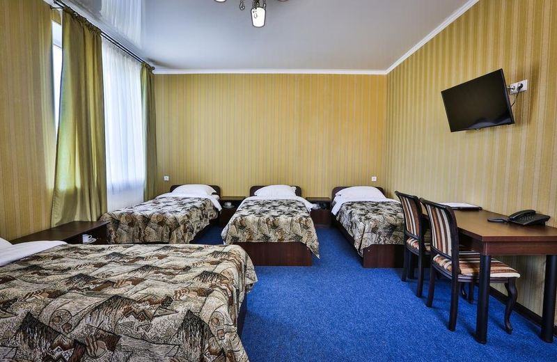Silver Hotel