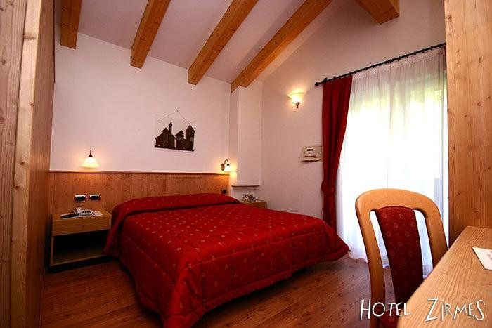 Hotel Zirmes