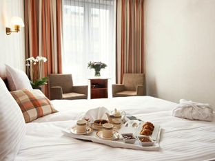 Hotel Image 1