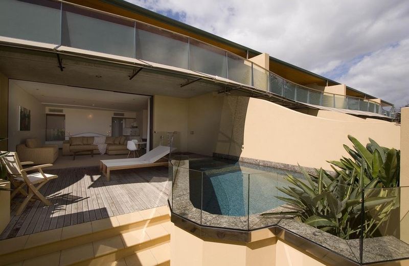 Beach Suites