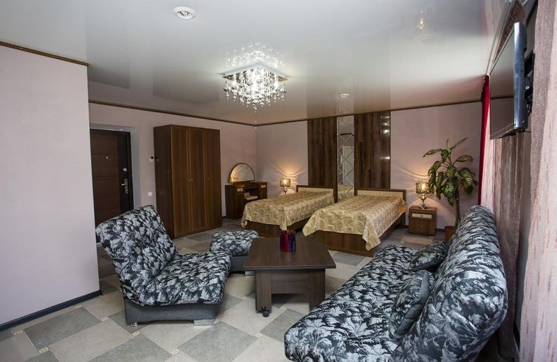 Naberezhnaya Inn