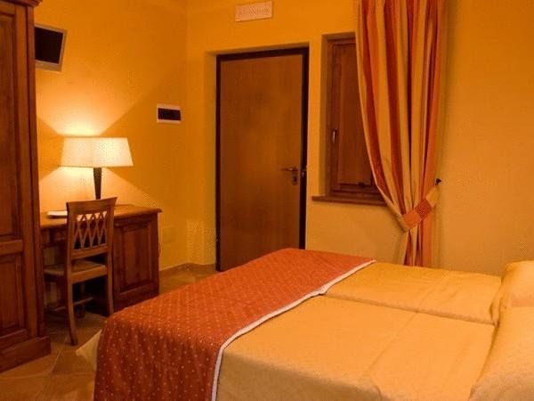 Hotel Ristorante La Fattoria