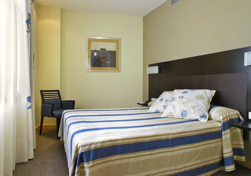 Hotel Pamplona Cross Elorz