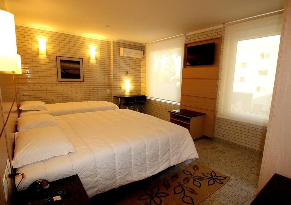 Hotel Confiance Centro Cívico