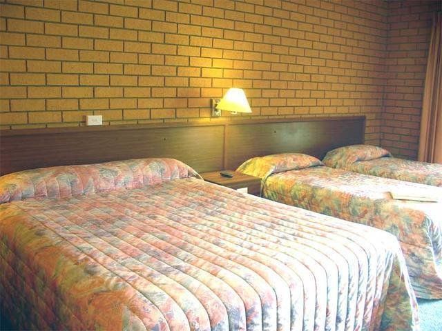 Bega Village Motor Inn