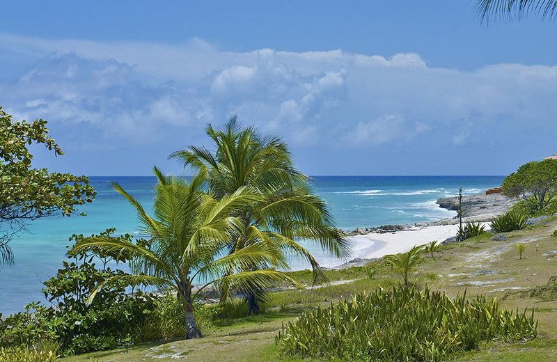 Moonraker Beach Hotel