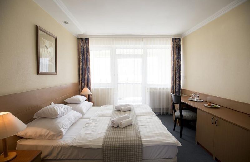 Hotel Marina Port
